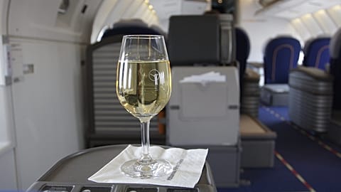 As Air Canda begins to offer free drinks, some airlines hope to temper spirits