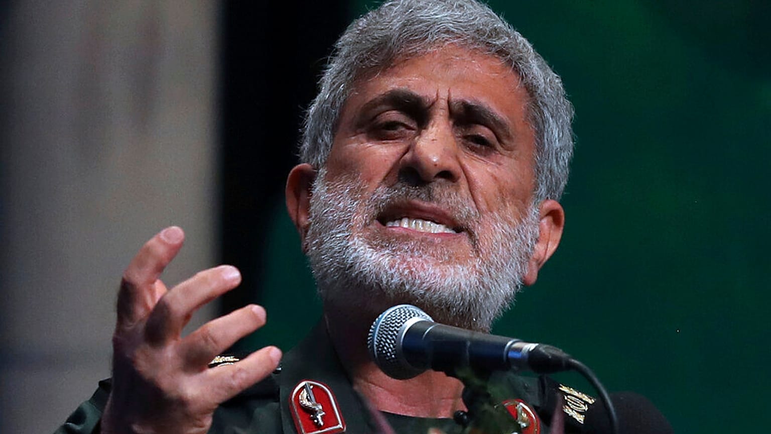  ألقى الجنرال إسماعيل قاآني، قائد فيلق القدس التابع للحرس الثوري الإيراني، كلمةً في حفلٍ أقيم في طهران، إيران، الخميس 14 أبريل/نيسان 2022. 