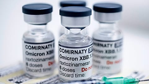 Les vaccins contre le COVID-19 ont réduit le nombre de décès de 59 % entre décembre 2020 et mars 2023, ce qui représente environ 1,6 million de vies sauvées.