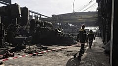 Az oroszok által tavaly áprilisban lebombázott DTEK erőmű Ukrajnában