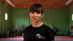 Maîtrise de l'équitation et combat moderne : l’intrépidité de la cascadeuse Zhibek Zhappasbayeva
