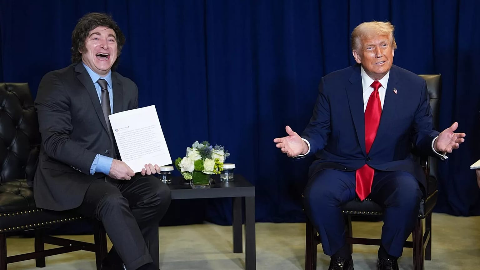 DOSYA - Başkan Donald Trump, Birleşmiş Milletler Genel Kurulu sırasında Arjantin Devlet Başkanı Javier Milei ile bir araya geldi. 23 Eylül 2025.