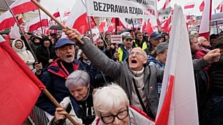 Антииммиграционный марш в Варшаве