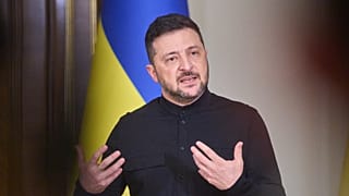 Le président ukrainien Volodymyr Zelenskyy lors de sa conférence de presse à Kiev, Ukraine, vendredi 10 octobre 2025. 