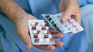 Die WHO warnt, dass die Antibiotikaresistenz weltweit stark zunimmt.