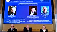 Le prix Nobel d'économie est décerné à Joel Mokyr, Philippe Aghion et Peter Howitt, à l'Académie royale des sciences de Suède à Stockholm, le lundi 13 octobre 2025