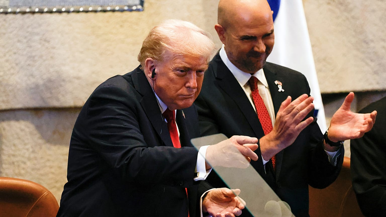 Le président Donald Trump s'adresse à la Knesset, le parlement israélien, le lundi 13 octobre 2025, à Jérusalem.