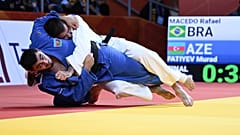 0:11 En la categoría de -90 kg, Rafael MACEDO, de Brasil, se enfrentó a Murad FATIYEV, de Azerbaiyán.