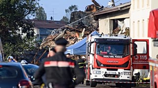 Policemen cordon off the scene of an explosion in the town of Castel d’Azzano, 14 October, 2025