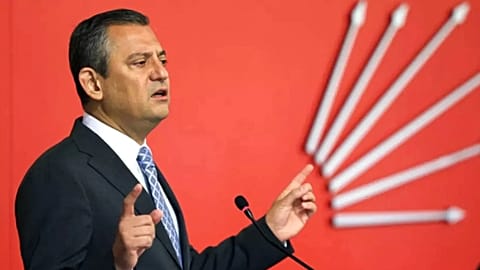 Özgür Özel (Arşiv)
