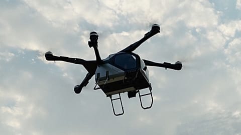 Xpeng Aeroht, the Chinese electric vehicle (EV) maker Xpeng’s eVTOL subsidiary,showcased its new eVTOL, called the Land Aircraft Carrier, in the United Arab Emirates.