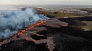 İzlanda’nın Reykjanes Yarımadası’ndaki Grindavik kasabası yakınlarında meydana gelen volkanik patlama, 1 Nisan 2025