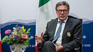 Il ministro dell'Economia italiano, Giancarlo Giorgetti, durante il G7 in Canada lo scorso maggio