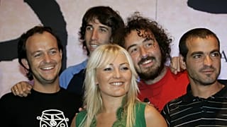 En una imagen de archivo, los integrantes originales de LODVG posan durante la presentación del último disco de Montero con esta banda, 'Guapa', en Ciudad de México