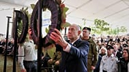 El primer ministro israelí, Benjamin Netanyahu, participa en la ceremonia estatal en memoria de los muertos en Gaza, el 16 de octubre de 2025 en Jersusalén.