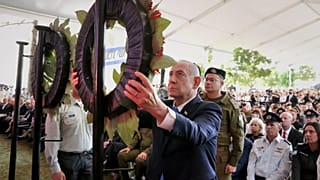 El primer ministro israelí, Benjamin Netanyahu, participa en la ceremonia estatal en memoria de los muertos en Gaza, el 16 de octubre de 2025 en Jersusalén.