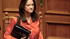 Η υπουργός Εργασίας και Κοινωνικών Ασφαλίσεων Νίκη Κεραμέως στην Ολομέλεια της Βουλής. 16 Οκτωβρίου 2025.