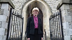 Sarah Mullally canterbury érsek