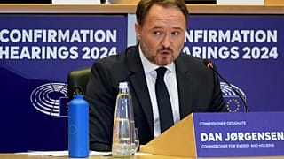 Ο Επίτροπος Ενέργειας και Στέγασης, Νταν Γιόργκενσεν