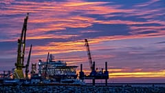 Российское трубоукладочное судно "Академик Щерский", пришвартованное у берегов Германии для дальнейшего строительства газопровода "Северный поток 2", 8 сентября 2020 года