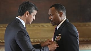 Alvin Holsey kitüntetést kap Santiago Peña paraguayi elnöktől