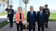 Uzbekistan’s President, Shavkat Mirziyoyev, with the President of EU Commission Ursula von der Leyen and  President of the European Council António Costa.