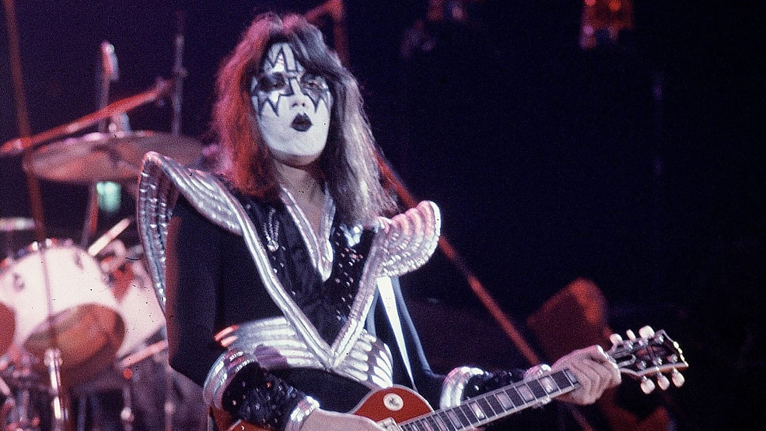 Ace "Spaceman" Frehley, chitarrista fondatore dei KISS, muore a 74 anni