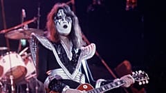 Ο ιδρυτής και κιθαρίστας των KISS, Ace 'Spaceman' Frehley, πέθανε σε ηλικία 74 ετών