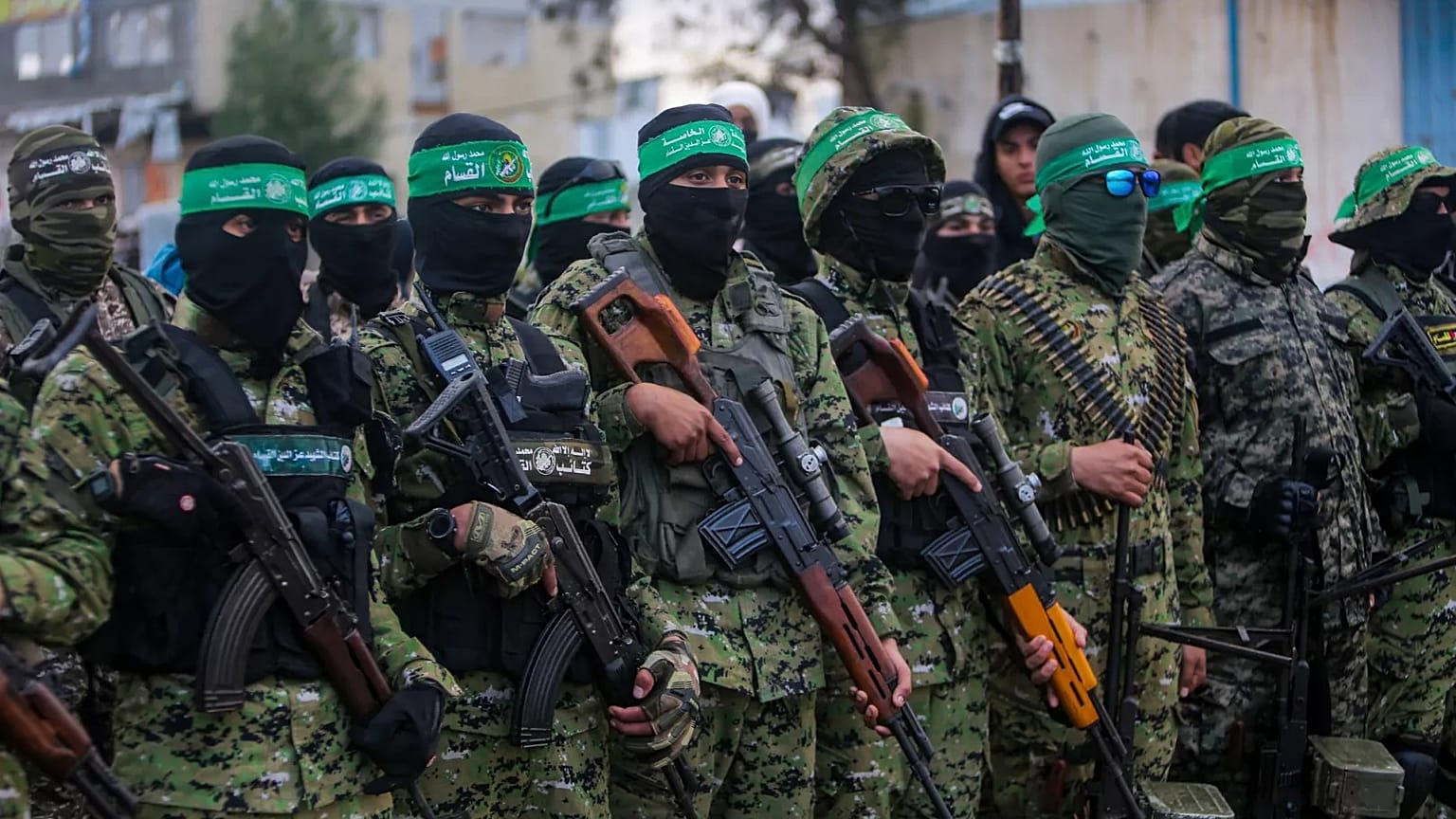 Hamas fighters deployed in Rafah ahead of the planned release of two among six Israeli hostages set to be handed over to the Red Cross, 22 February, 2025