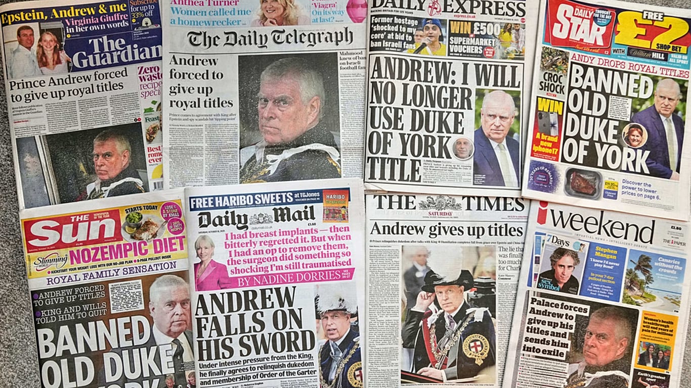 Video Prince Andrew Gives Up Royal Titles Euronews 1366x768 Cmsv2 Fd39a377 11c3 54bf 9bf5 9517279