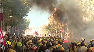 Manifestación de bomberos forestales en Madrid, 18 de octubre de 2025