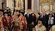 Ο Υπουργός Εξωτερικών της Ελλάδας, Γ Γεραπετρίτης στην τελετή χειροτονίας του Αρχιεπισκόπου Συμεών από τον Πατριάρχη Ιεροσολύμων Θεόφιλο στον Ναό της Αναστάσεως