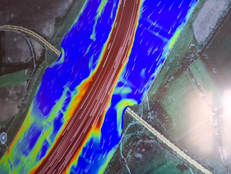 Υδρολογικό μοντέλο του Τίσα καθώς ρέει μέσα από το Σέγκεντ.