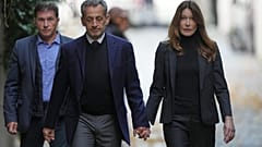 Der ehemalige französische Präsident Nicolas Sarkozy und seine Frau Carla Bruni