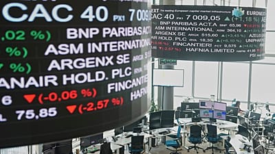 Plik - Widok sali nadzoru rynku Euronext France w dzielnicy biznesowej La Defense pod Paryżem. 8 kwietnia 2025 r. 