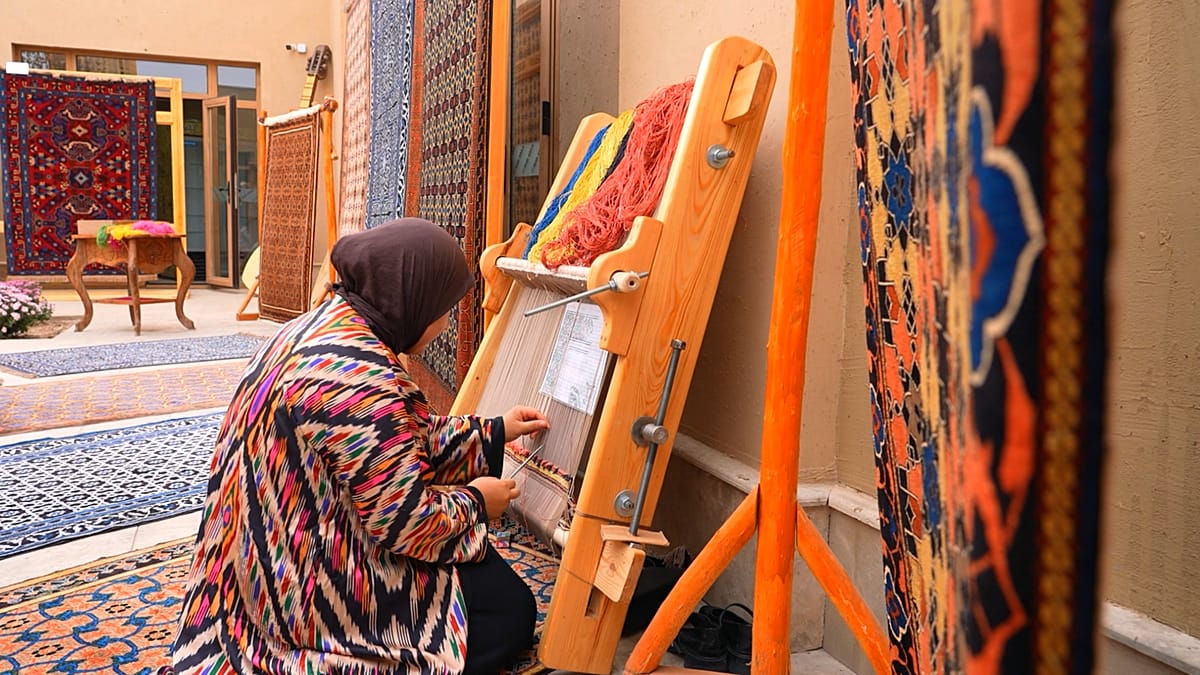 De Khiva à Boukhara, l'art du tapis ouzbek perpétue l'histoire et la tradition