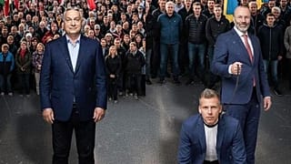 AI-generált kép, melyen Magyar Pétert pórázon vezeti Manfred Weber