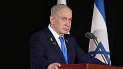  رئيس الوزراء الإسرائيلي بنيامين نتنياهو يشارك في مراسم إحياء ذكرى الجنود الذين سقطوا في الحرب، في جبل هرتزل، بالقدس، الخميس 16 أكتوبر/تشرين الأول 2025.