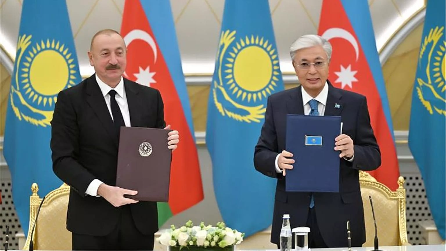 Ilham Aliyev and Kassym-Jomart Tokayev sign agreements in Astana