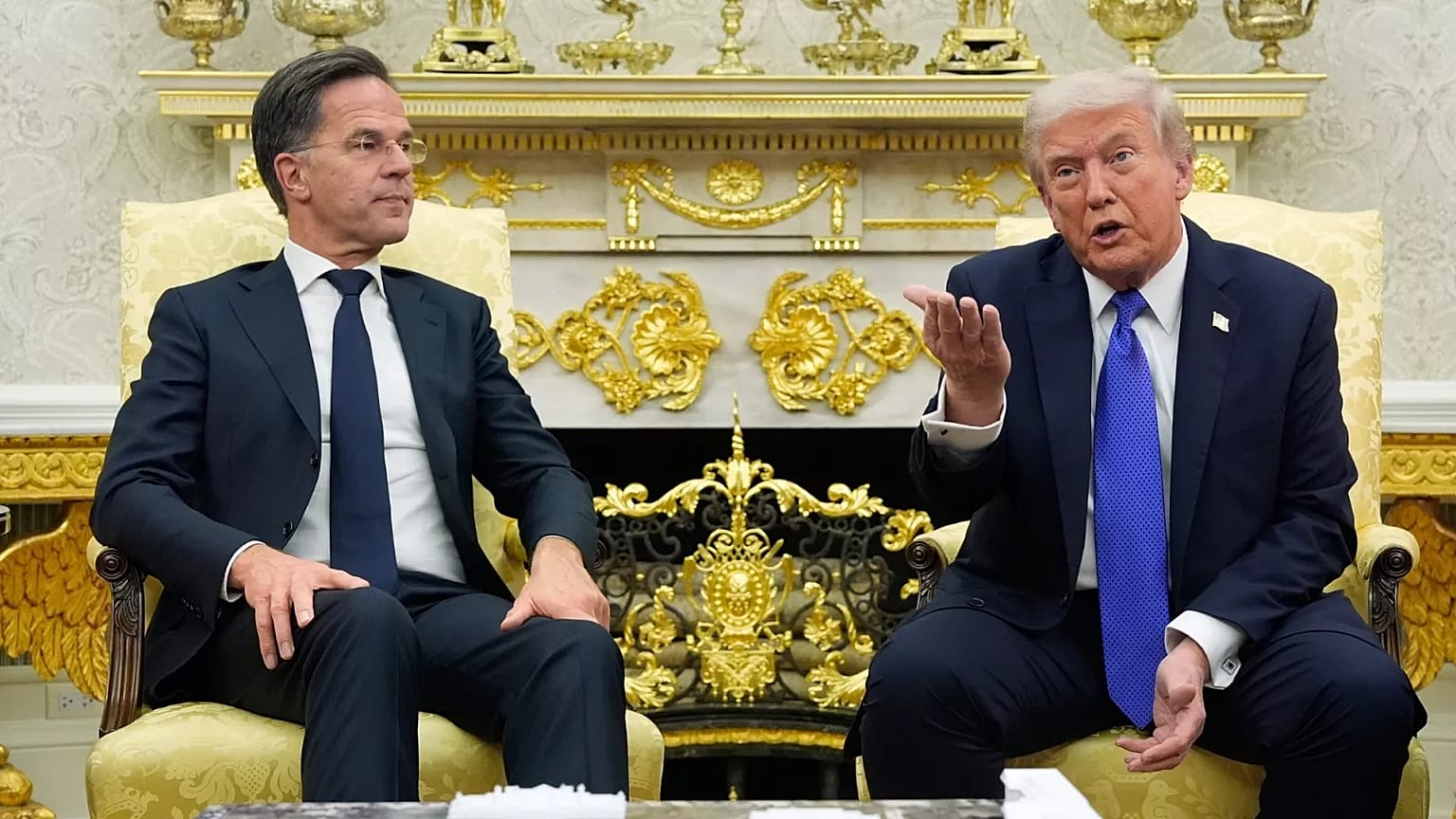 Mark Rutte y Donald Trump en la Casa Blanca, el 22 de octubre de 2025
