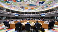 Mesa redonda do Conselho Europeu em Bruxelas, quinta-feira, 23 de outubro de 2025.