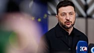 Der ukrainische Präsident Wolodymyr Selenskyj bei seiner Ankunft zum EU-Gipfeltreffen in Brüssel, 23. Oktober 2025 (AP Photo/Geert Vanden Wijngaert)