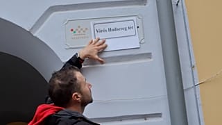 Vörös Hadsereg tér lett a veszprémi Óváros térből az MKKP rendezvényén