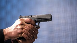 Adolescente usou a arma do pai