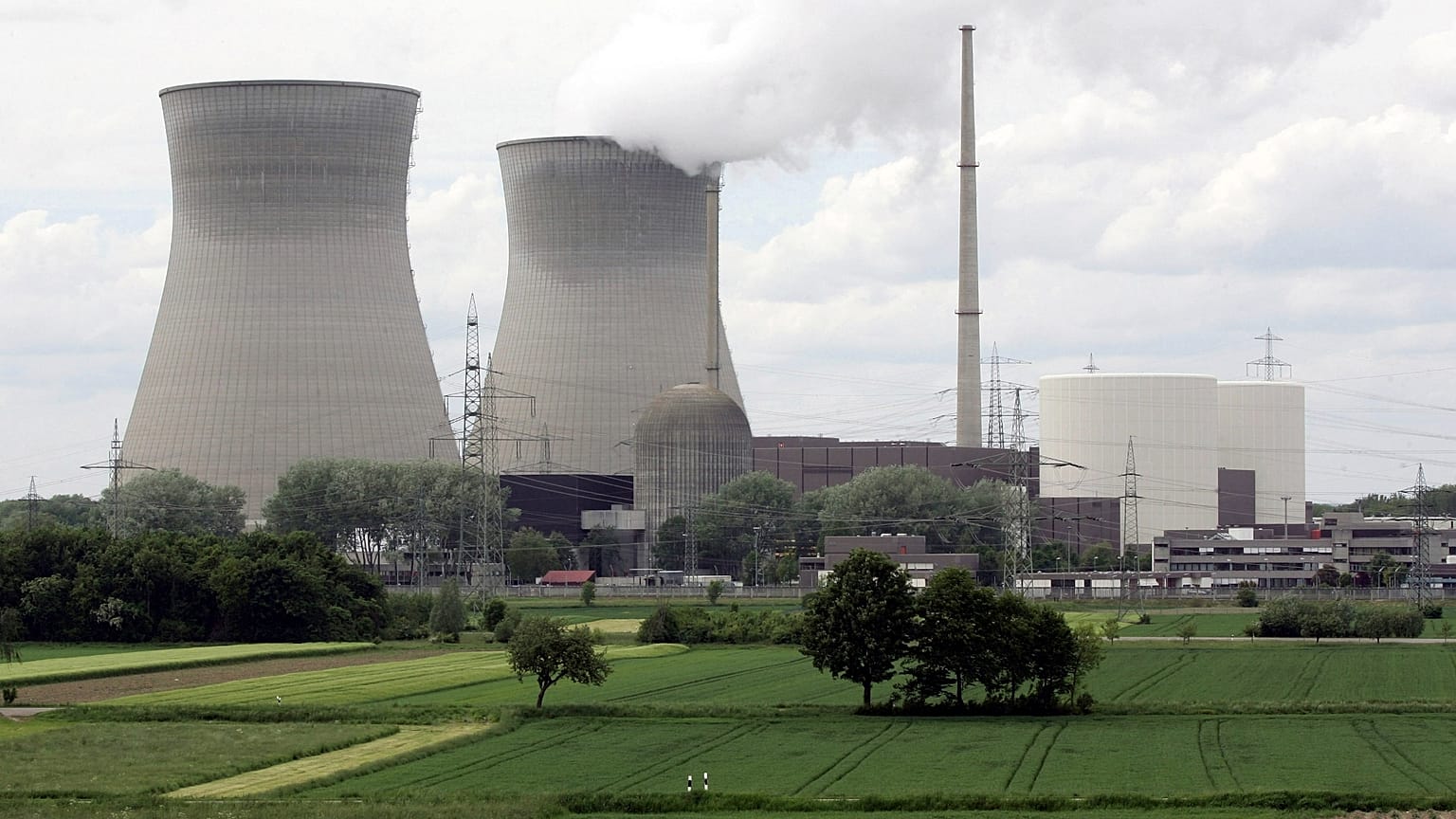 Spektakuläre Kühlturmsprengung: Gundremmingen in Partystimmung