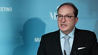 Innenminister Alexander Dobrindt (CSU) bei einer Pressekonferenz