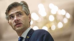 Der litauische Außenminister Kestutis Budrys spricht während einer gemeinsamen Pressekonferenz mit dem ukrainischen Außenminister Andrii Sybiha in Kiew, Ukraine, am Freitag, 19. September 2025.