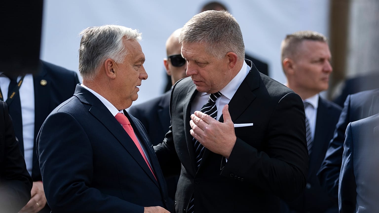 Orbán Viktor Robert Fico szlovák miniszterelnökkel szeptember végén, Esztergomban