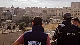 Újságírók Gázában - képünk illusztráció