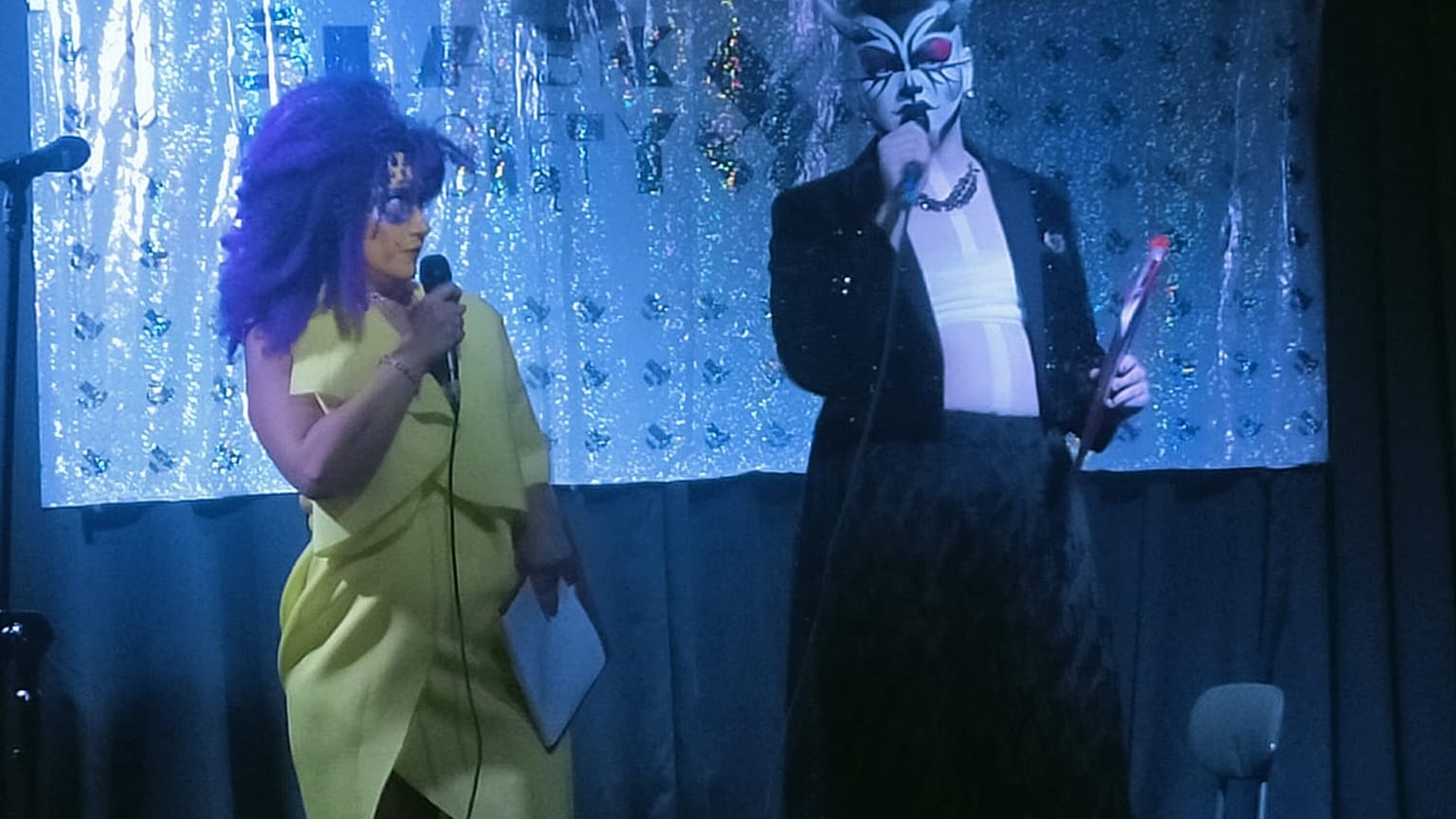 "Skarbie" i Ciotka Rajcula podczas Festiwalu Piosenki Przegiętej, Katowice 2025r.